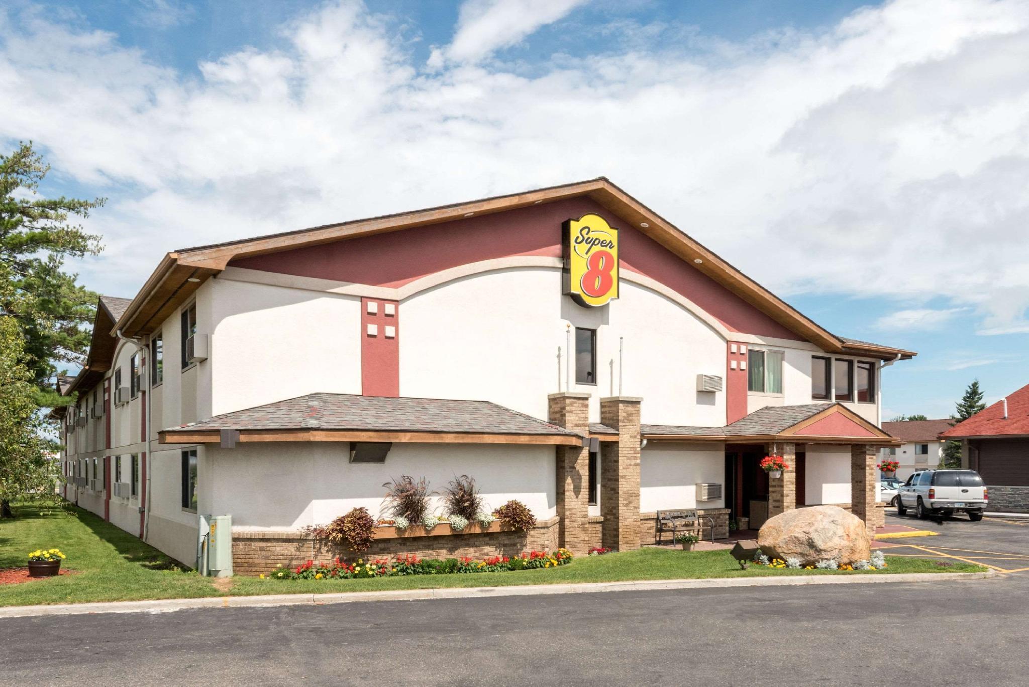 Hotel Super 8 By Wyndham Bemidji Mn Exteriér fotografie